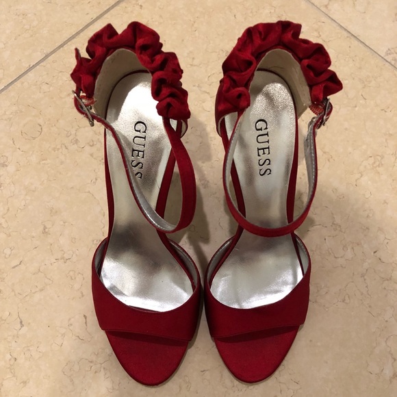 Guess Red Ruffle dance high heel - Picture 2 of 8
